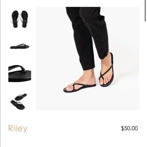 Tkees sandals - brand new with tags